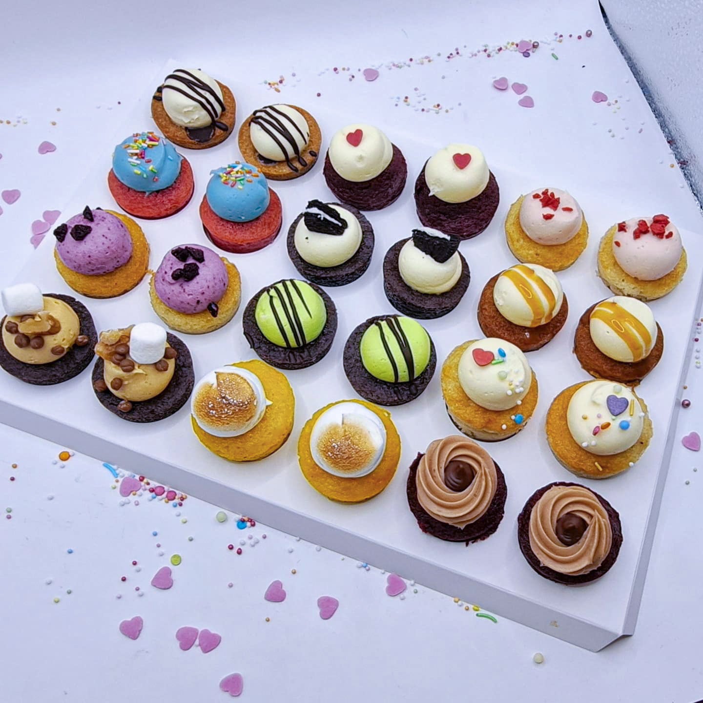 Mini cupcakes box